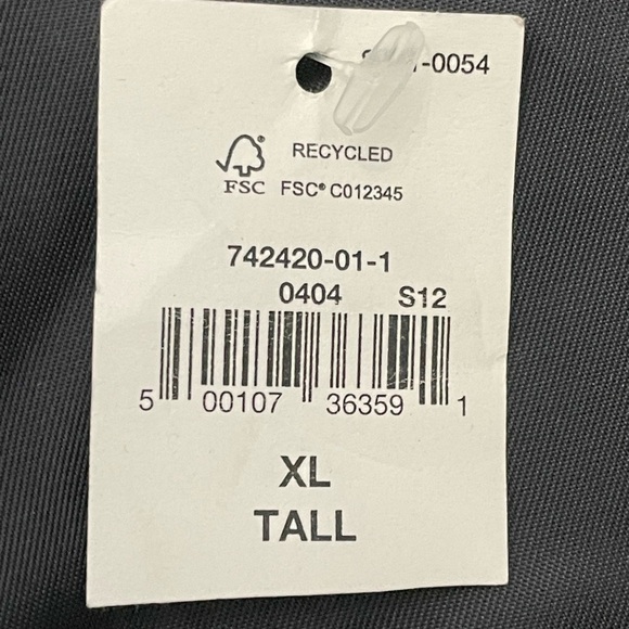 Gap women’s black 50% wool Wrap Coat with belt, size X-large tall - Picture 4 of 5